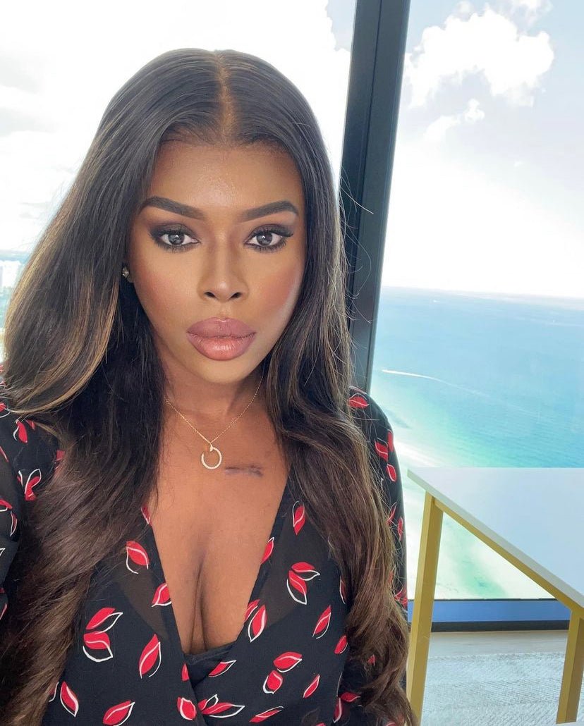 Happy Monday Curvy's !