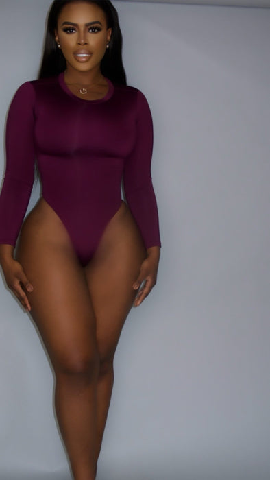 CREW NECK LONG SLEEVE BODYSUIT - Curvy Gyals