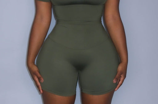 HIGH WAIST SHORTS - Curvy Gyals